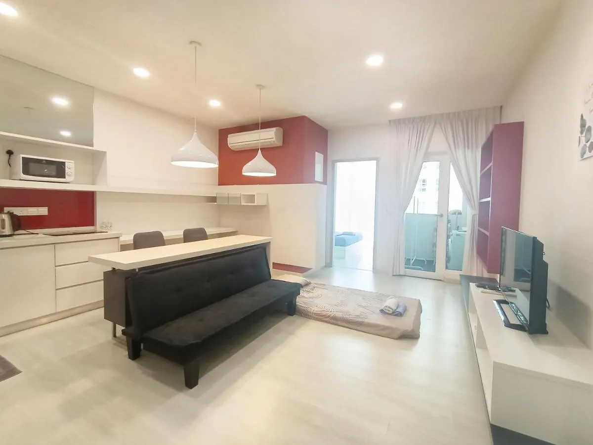 Deluxe Suites 5, 2-4 Pax , Netflix, Georgetown Jelutong ماليزيا